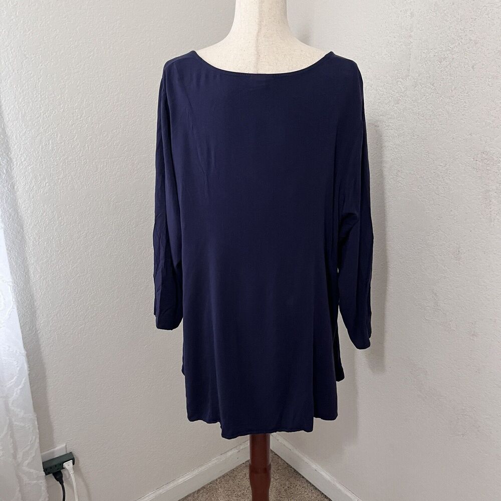 Torrid Womens Button Front Blouse Size 3 Blue Long Sleeve Lightweight V-Neck - Picture 3 of 7